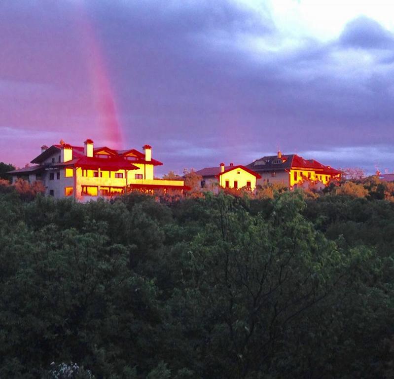Residence Oliveto Mare Carso Систияна Екстериор снимка